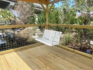 Best Waterfront Scalloping Fishing Paradise-Game Room-WIFI- New Dock! - 5