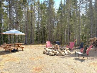 Bonaventure River Camper, Salmon Fishing and Launch - 4