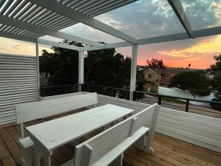 Ocean Whisper Beach Villas - 6