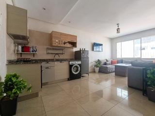 ISLANE GUESTs HOUSE - 8