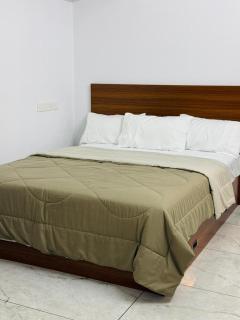 Elkanah Aelyn Beach Homestay - 4