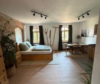 falternhof apartment - geschichte trifft auf design - 5