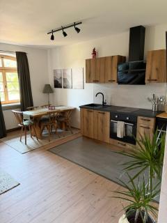 falternhof apartment - geschichte trifft auf design - 7