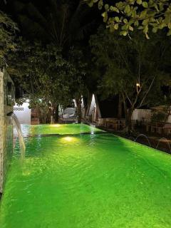 CMZ Cottage Resort - 0