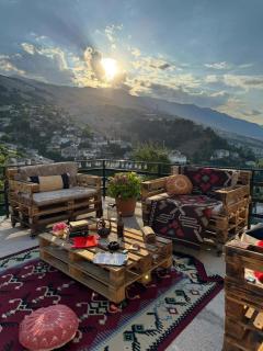 Golden Guest House - 0