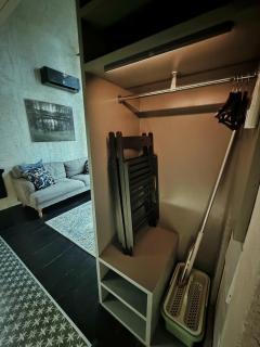 River Nest Tiny House - 9