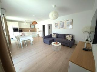 Rina Apartment- with barbecue and free parking - 5