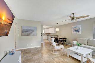 2 BR Home Close to The Beach - 1