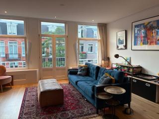 Bright home away from home with terrace - 9