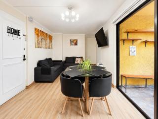 Central and Modern Apartment - 1