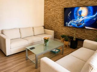 Stylish & Modern Large Balcony Poole Harbour Views - 3