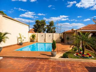 Casa com piscina | Prainha, churrasco e lazer - 0