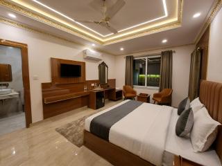 The Palm Bliss by Opera Hospitality - 4