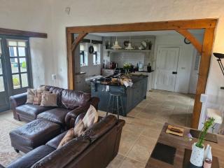 Plum Tree Cottage - 3