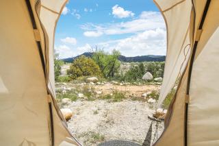 RiverFront Yurt -D- and Breakfast - 3