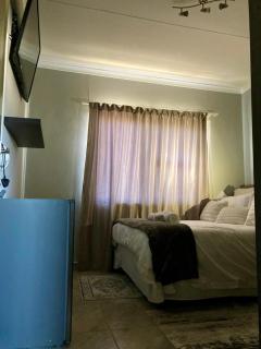 Tsumeb-Tuvawa Self-Catering Apartment - 7