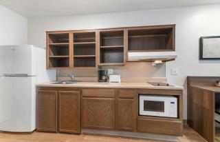 Extended Stay America Select Suites - Orlando - Airport - 1