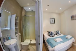 Finchley Central Spacious 3 bed triplex loft style apartment - Hendon - 3