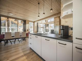 Chalet with mountain views, Dein Bichlbach - 2