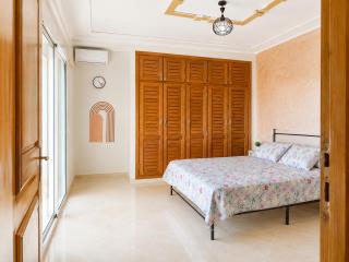 Family apartment 2 bedrooms & games area - 0