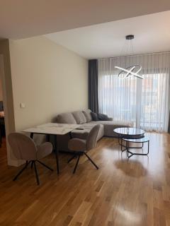 Shiny White Light - Diamond 1BR - Center Skopje - 2