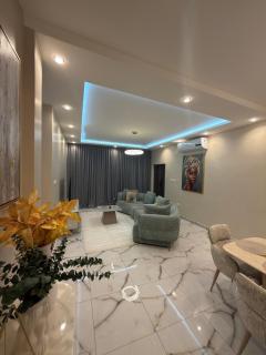Bellagio Two Bedroom with Balcony - 3
