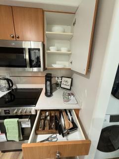 Studio Apartment in Downtown Vancouver near beach - 6