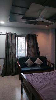 Swanky Cozy Homestay with SINGLE AC bedroom - 3