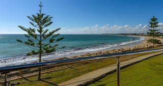 Sea Breeze Villa - 4