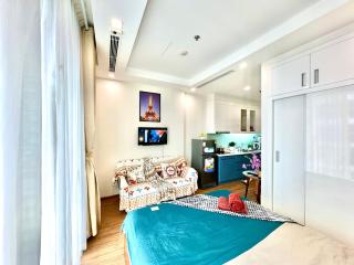 High Rise Apartment with Endless Skyline Views Across Hanoi - 6