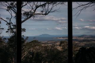 Rocky Hills Retreat - Tasmanian Off-Grid Luxury - 2