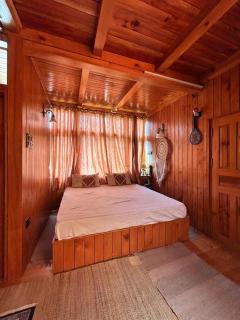 Cedar Forest BnB Villa - 1
