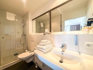 Alpennest mit Sauna, Pool & Terrasse - 1