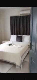 Enjoy 1, 2, 3, & 4 BR house - 7