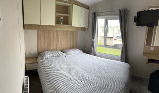 Luxury Caravan Marton Mere Blackpool - 4