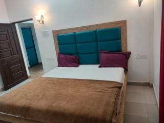 Js hotel Calangute - 8