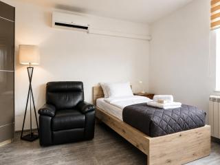 Central No1-Apartments - 6
