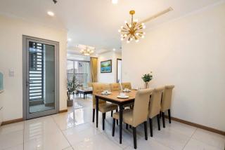 Vinhomes Central Park Luxury Apartments - 1
