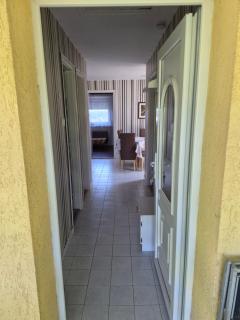 Ország Apartmanház - 8