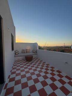 Bluewaves Antiparos Moonstone Jacuzzi House - 1