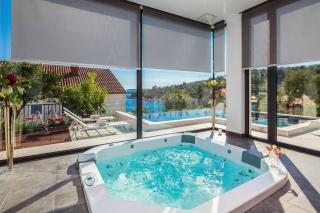 Luxury Seafront Villa Blue Heaven Ciovo with Pool - 6