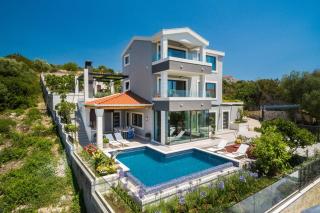 Luxury Seafront Villa Blue Heaven Ciovo with Pool - 3