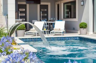 Luxury Seafront Villa Blue Heaven Ciovo with Pool - 1