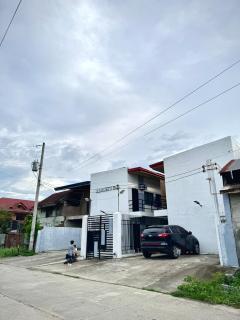 Solara Boutique Room with Kitchen, Netflix & Private Bath - 6