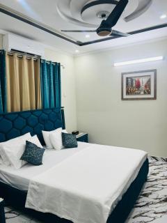 SP International Guest House - 7