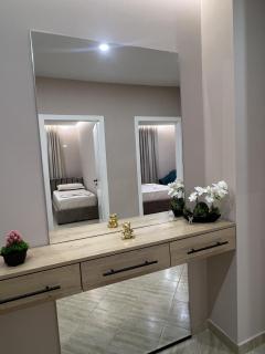 Mountain View Apartment - 1