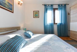 Sunny,spacious apartmant Pag - 3