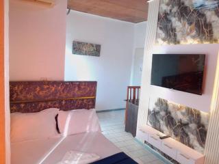 The Bonadikombo LK HOTEL - 7