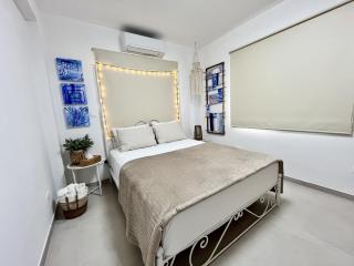 STAY Blue House - 1
