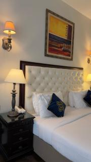 The Orchard Suites Near Delhi Airport - 7